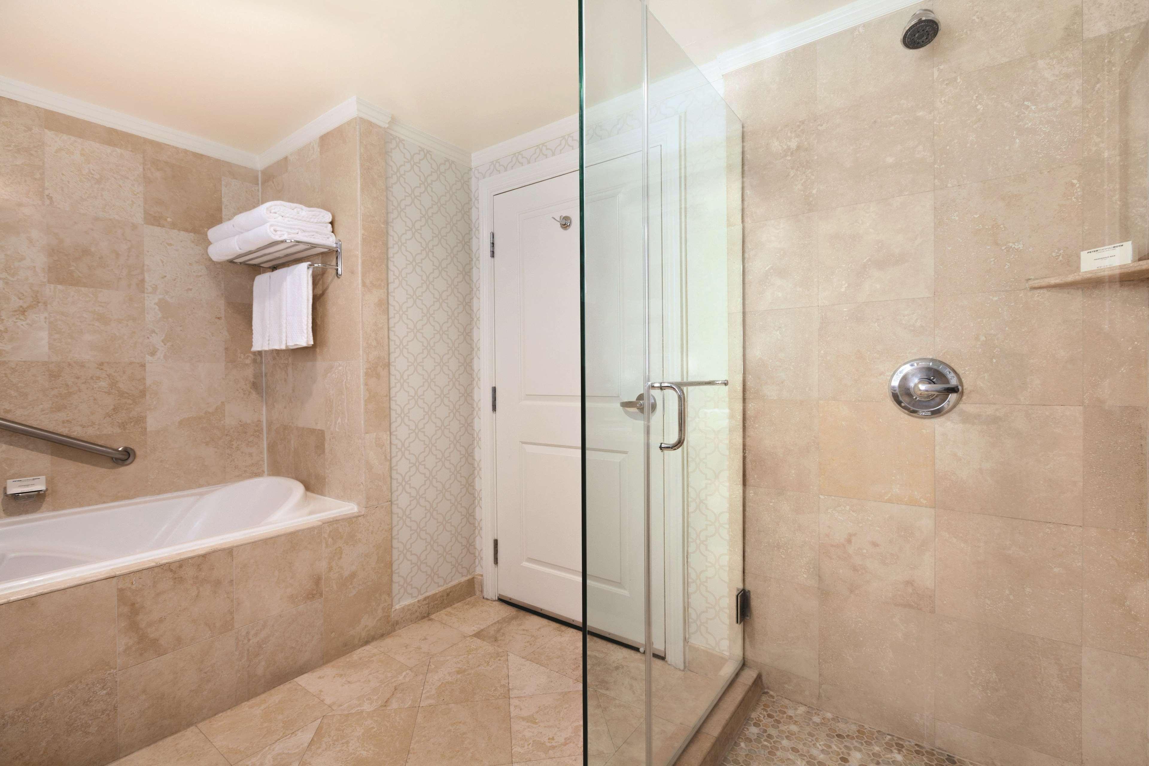Hilton Los Angeles/San Gabriel Dış mekan fotoğraf