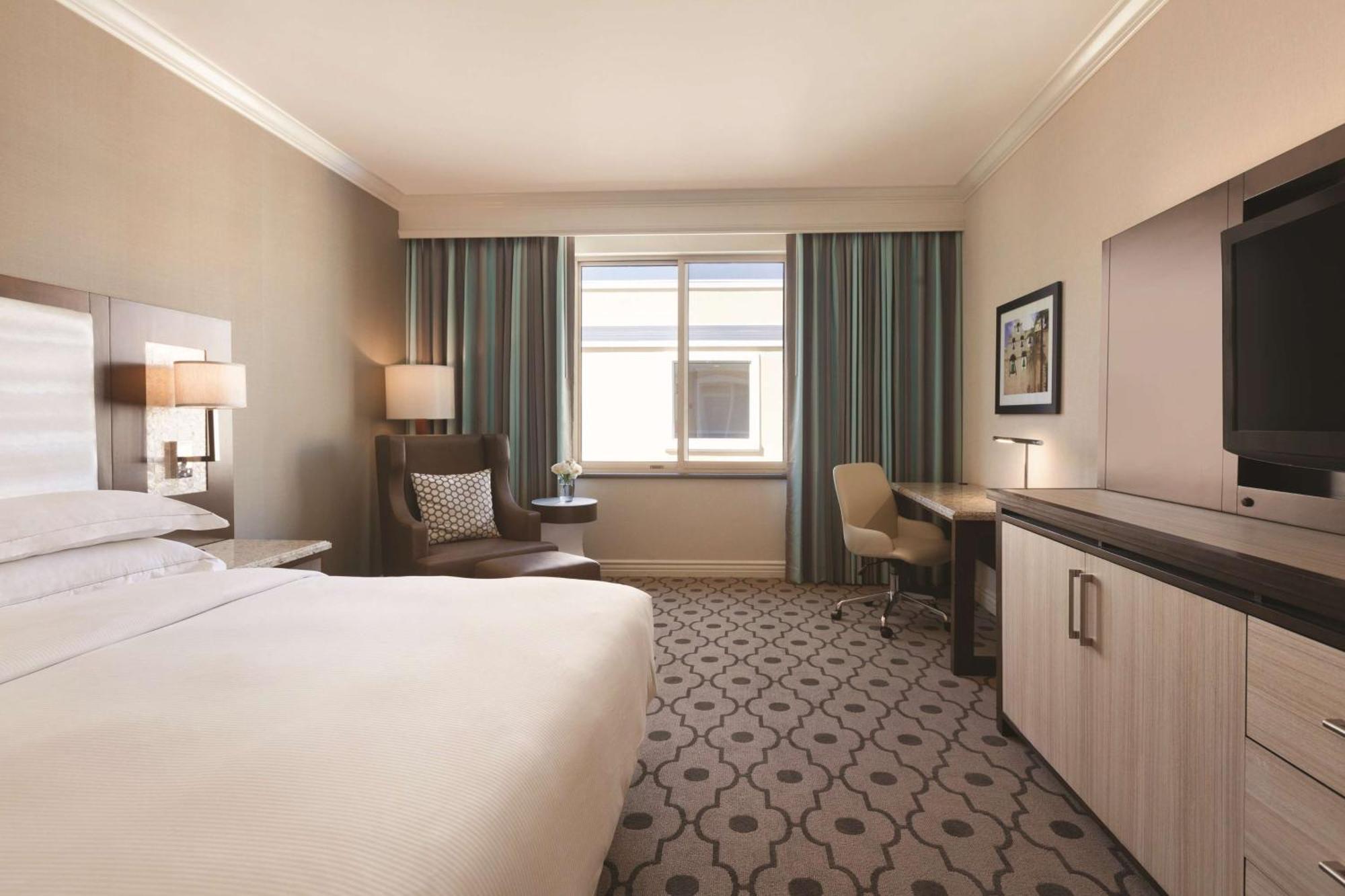 Hilton Los Angeles/San Gabriel Dış mekan fotoğraf