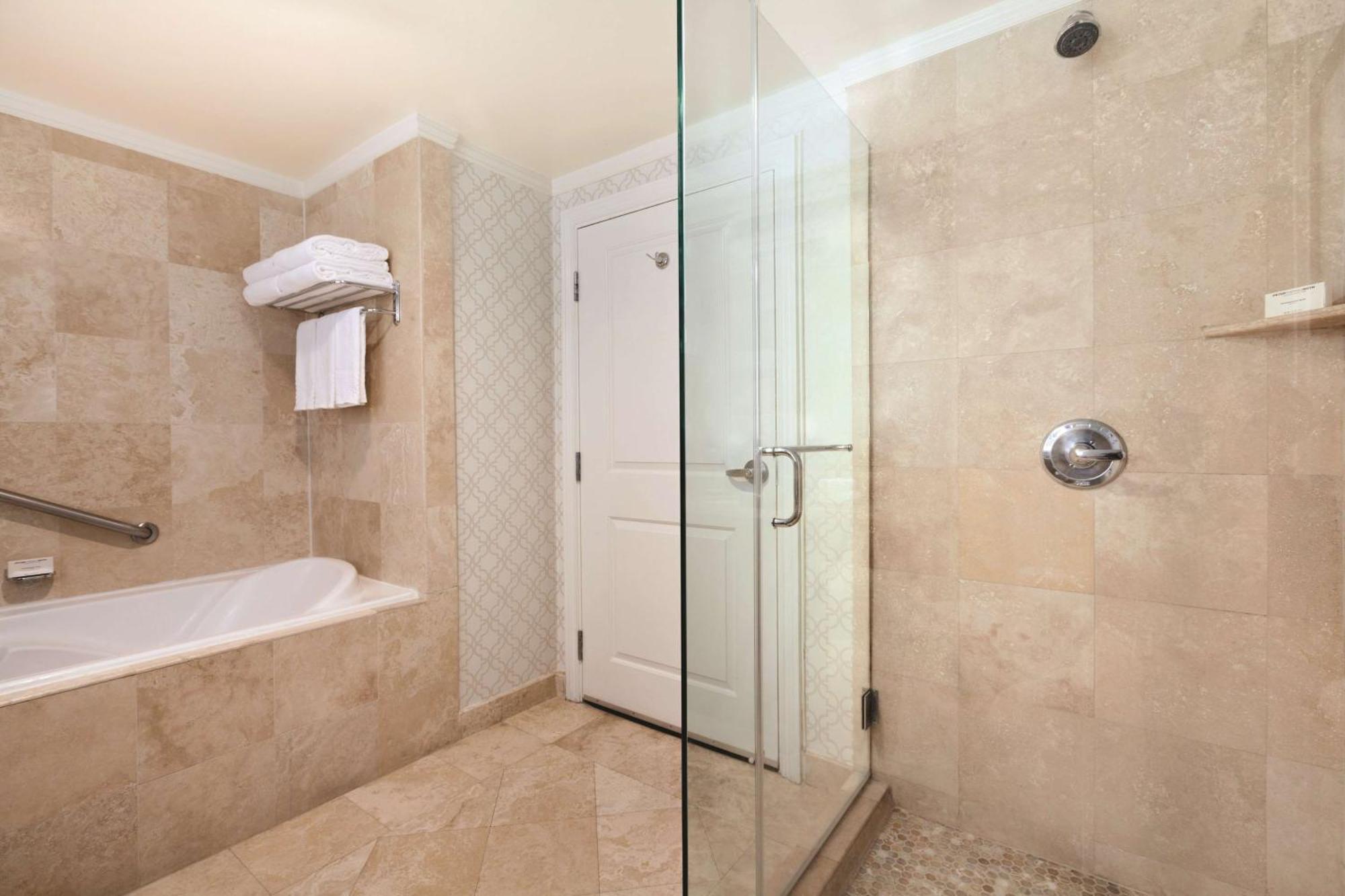 Hilton Los Angeles/San Gabriel Dış mekan fotoğraf