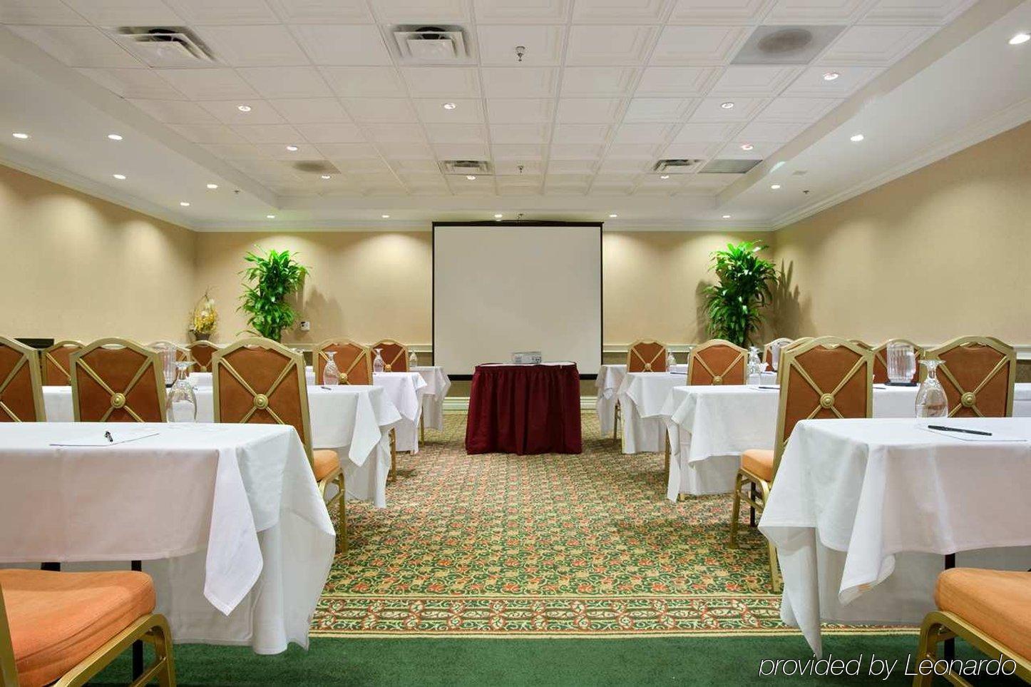Hilton Los Angeles/San Gabriel Dış mekan fotoğraf